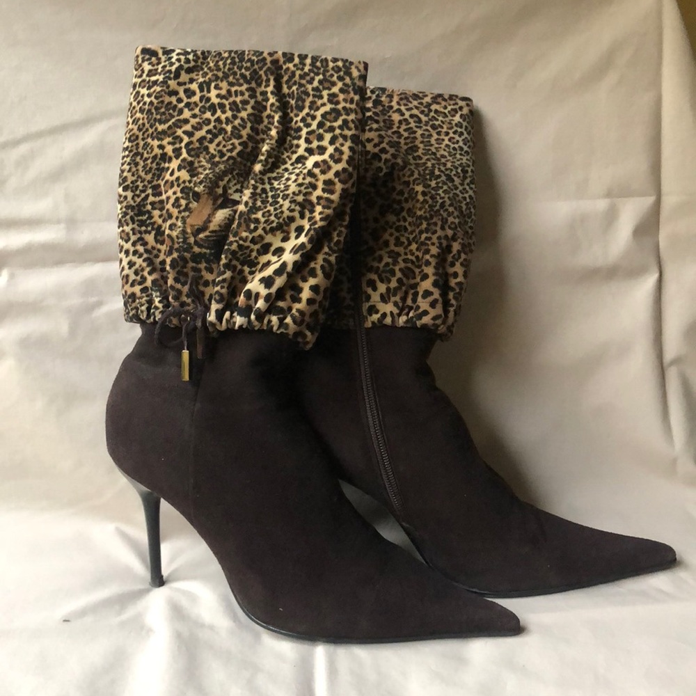 Women heeled boots, swede upper, flannel lining, very stylish, size 38